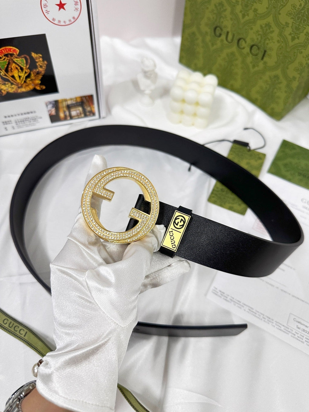 Black Leather Belt – Shimmering Crystal Round Buckle | Premium Women's Accessory