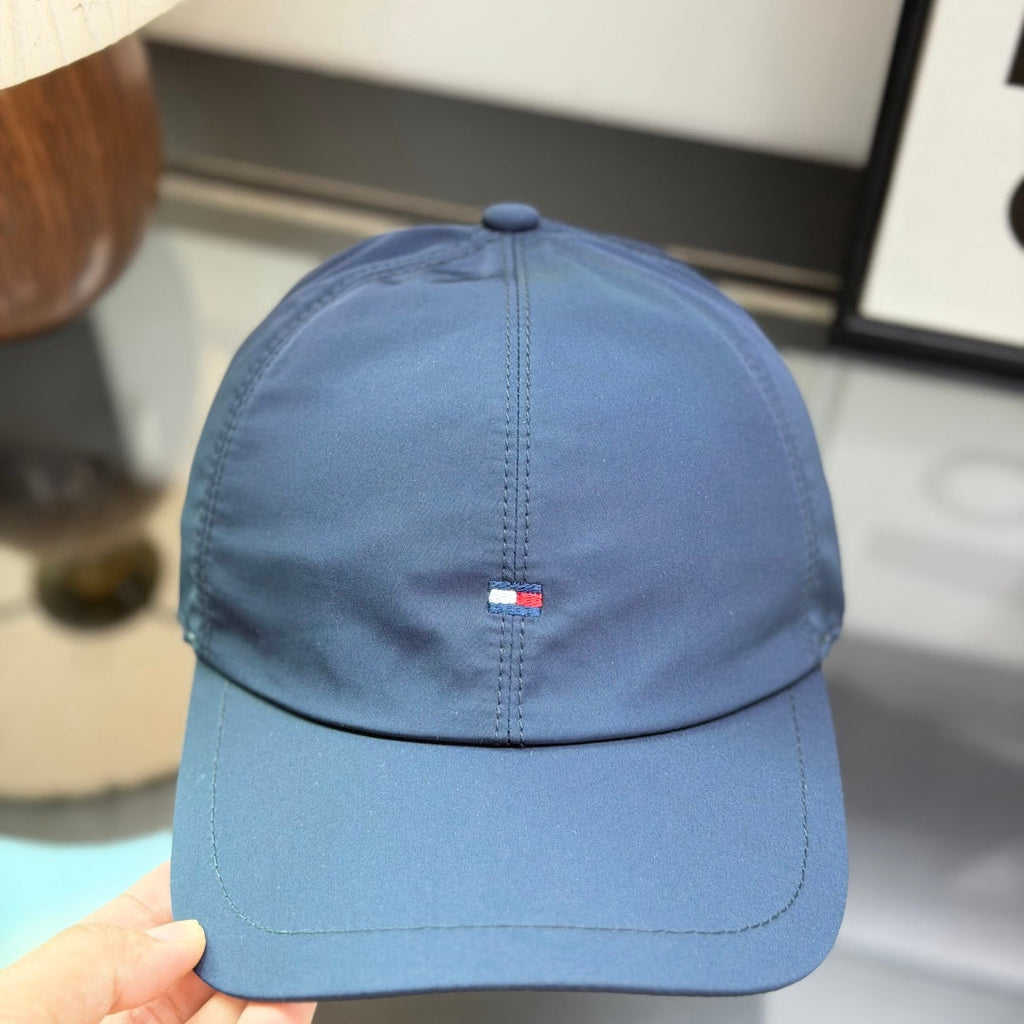 Minimalist Lightweight Baseball Cap