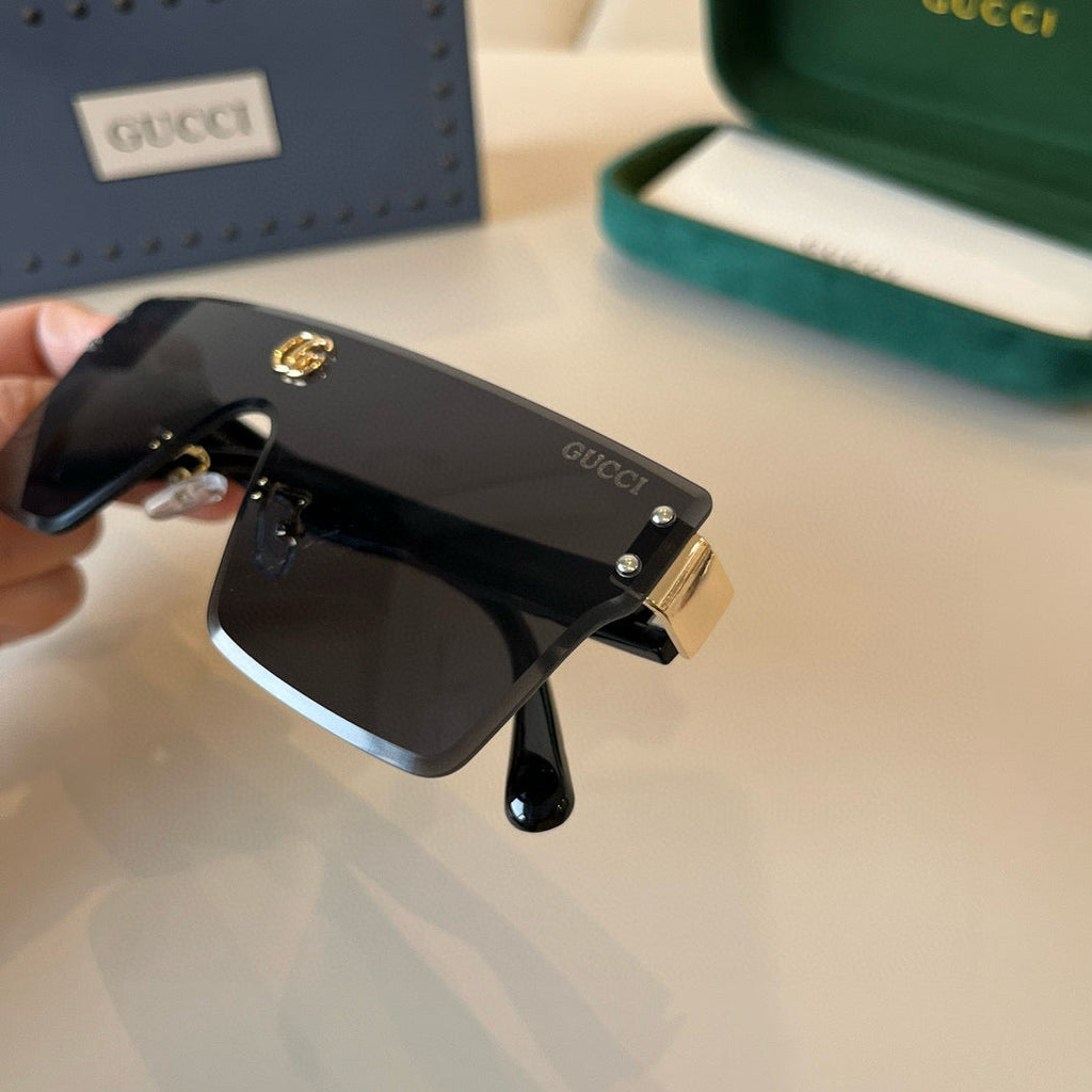 Oversized Shield Sunglasses with Gold Accent Detailing