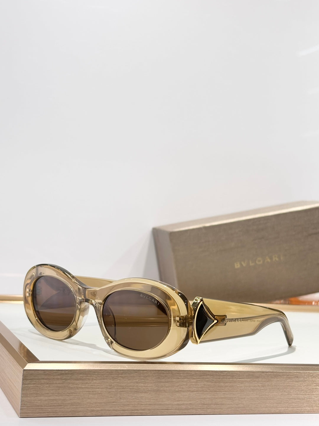Premium Oval Sunglasses Women