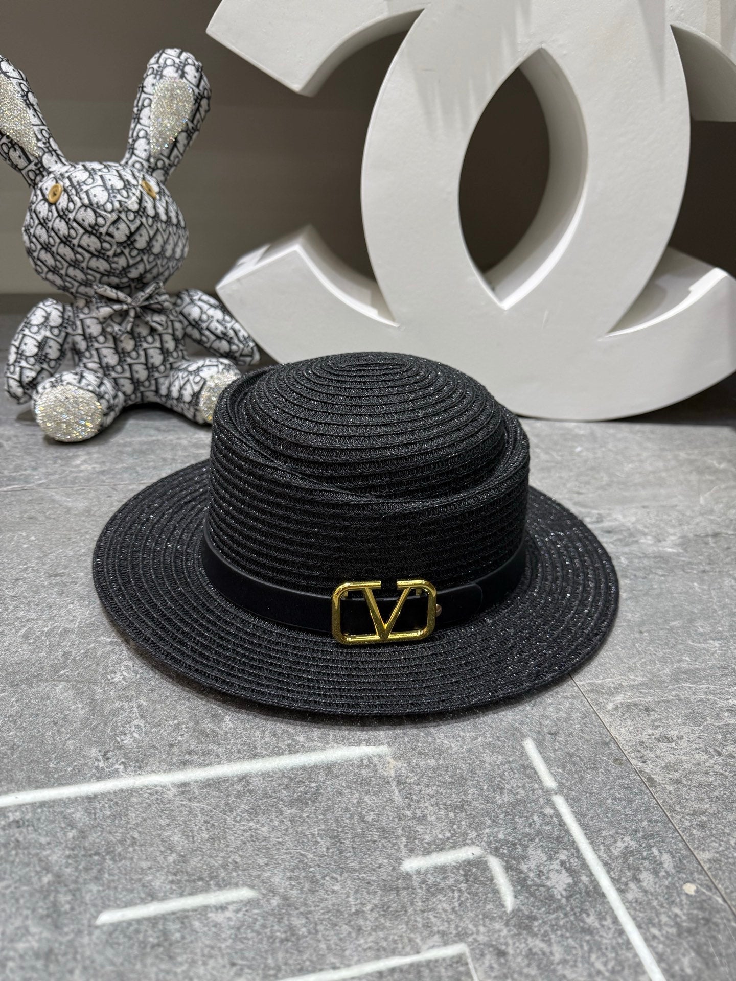 Valentino Linen Concave Crown Flat Cap