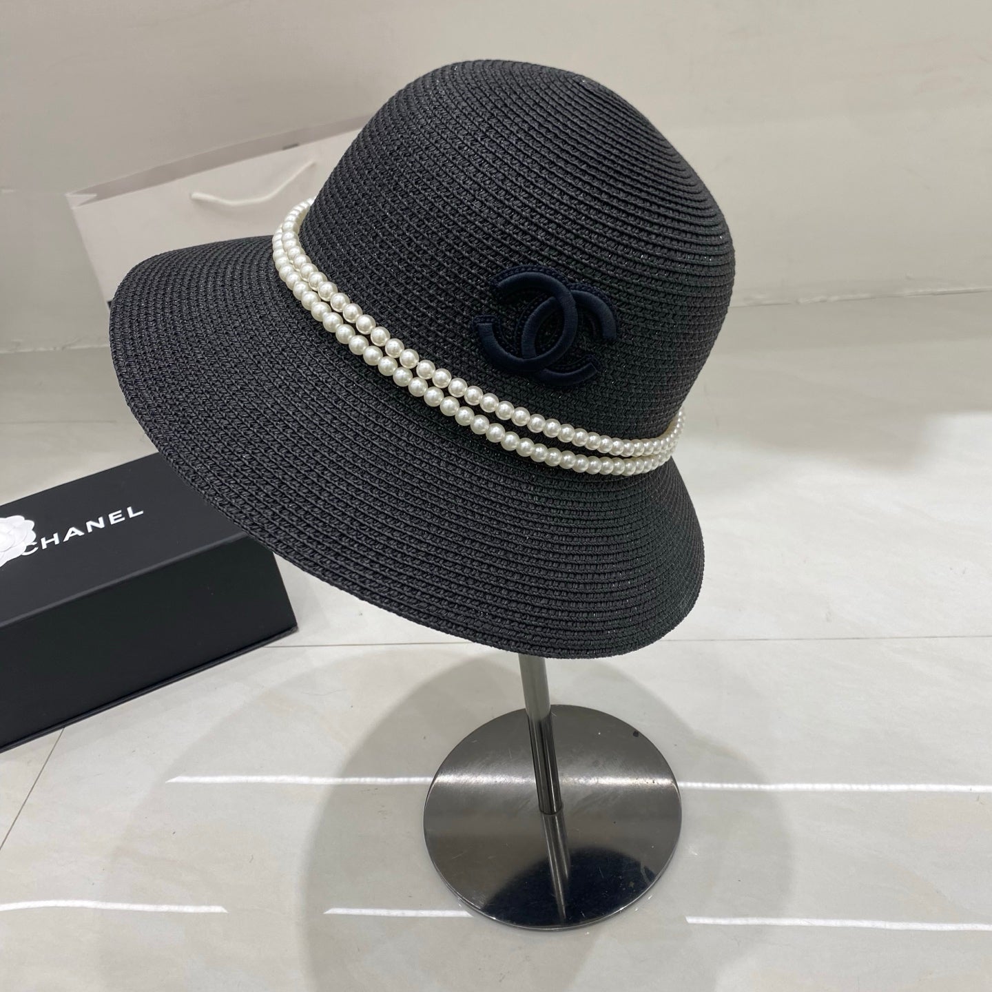 Chanel Straw Hat/Basin Hat