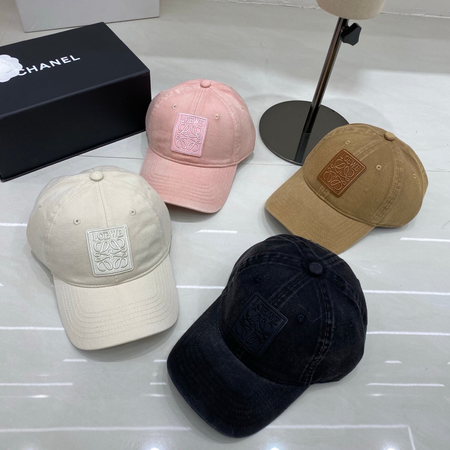 LOEWE baseball cap
