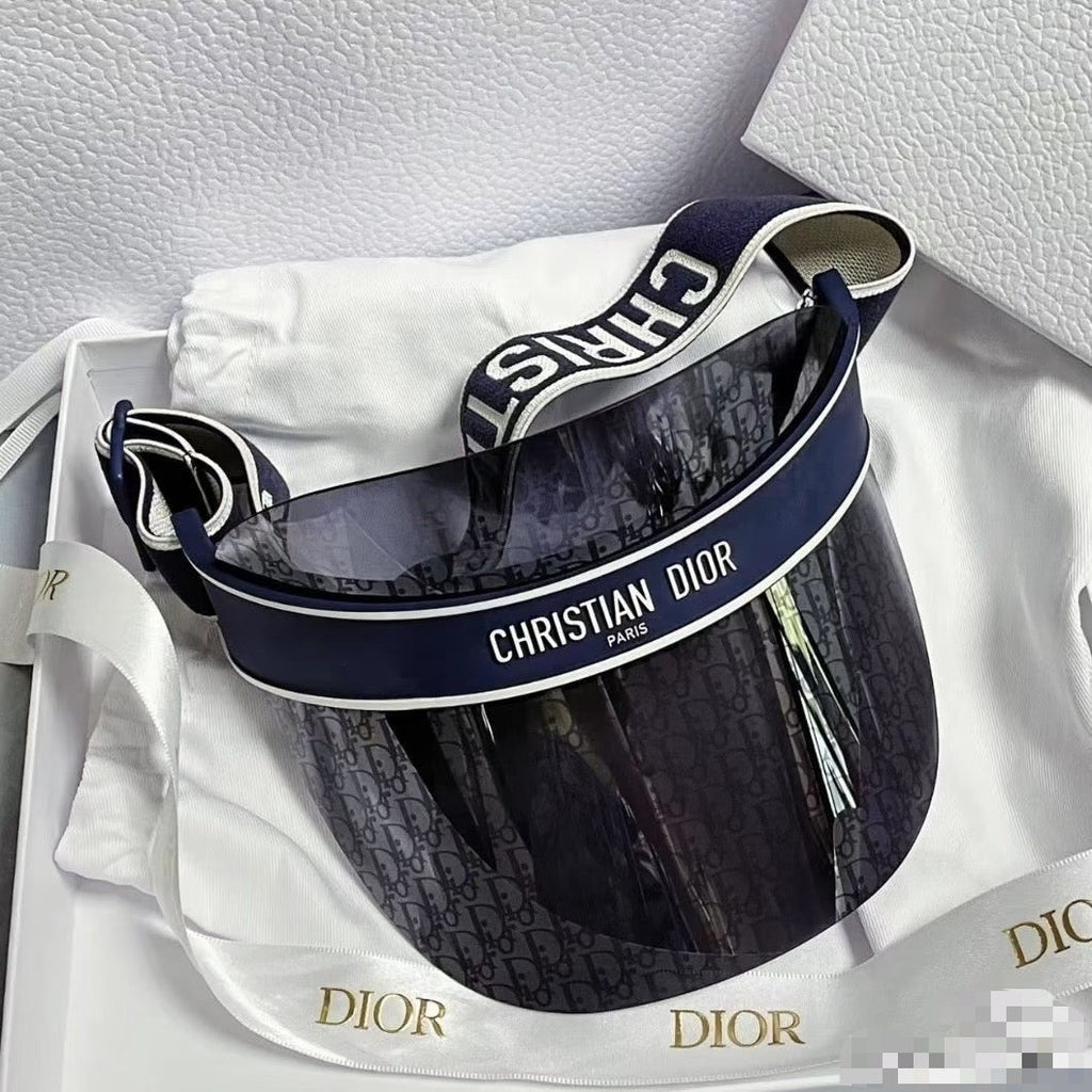 Dior bucket hat