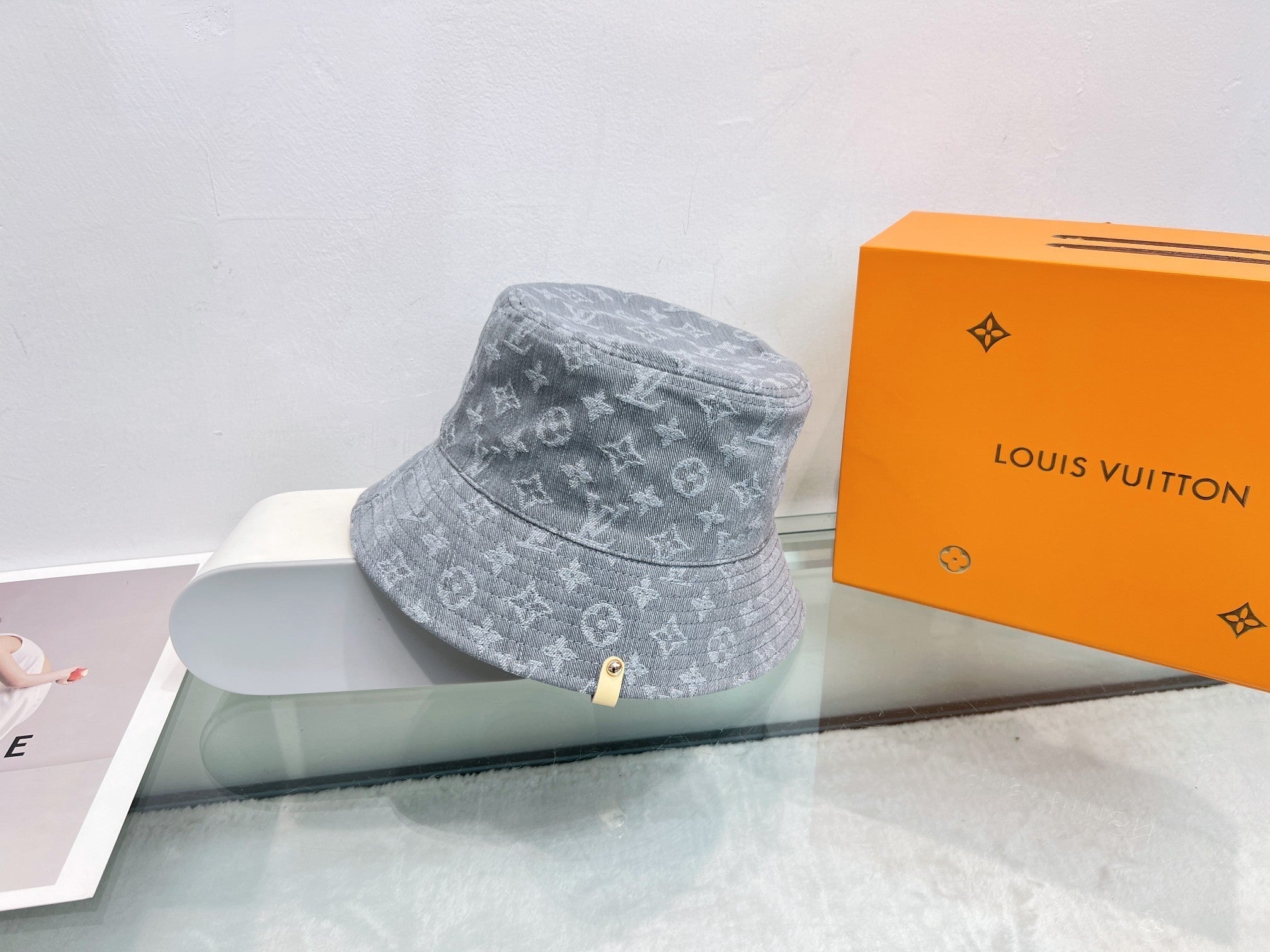 LV Flat cap