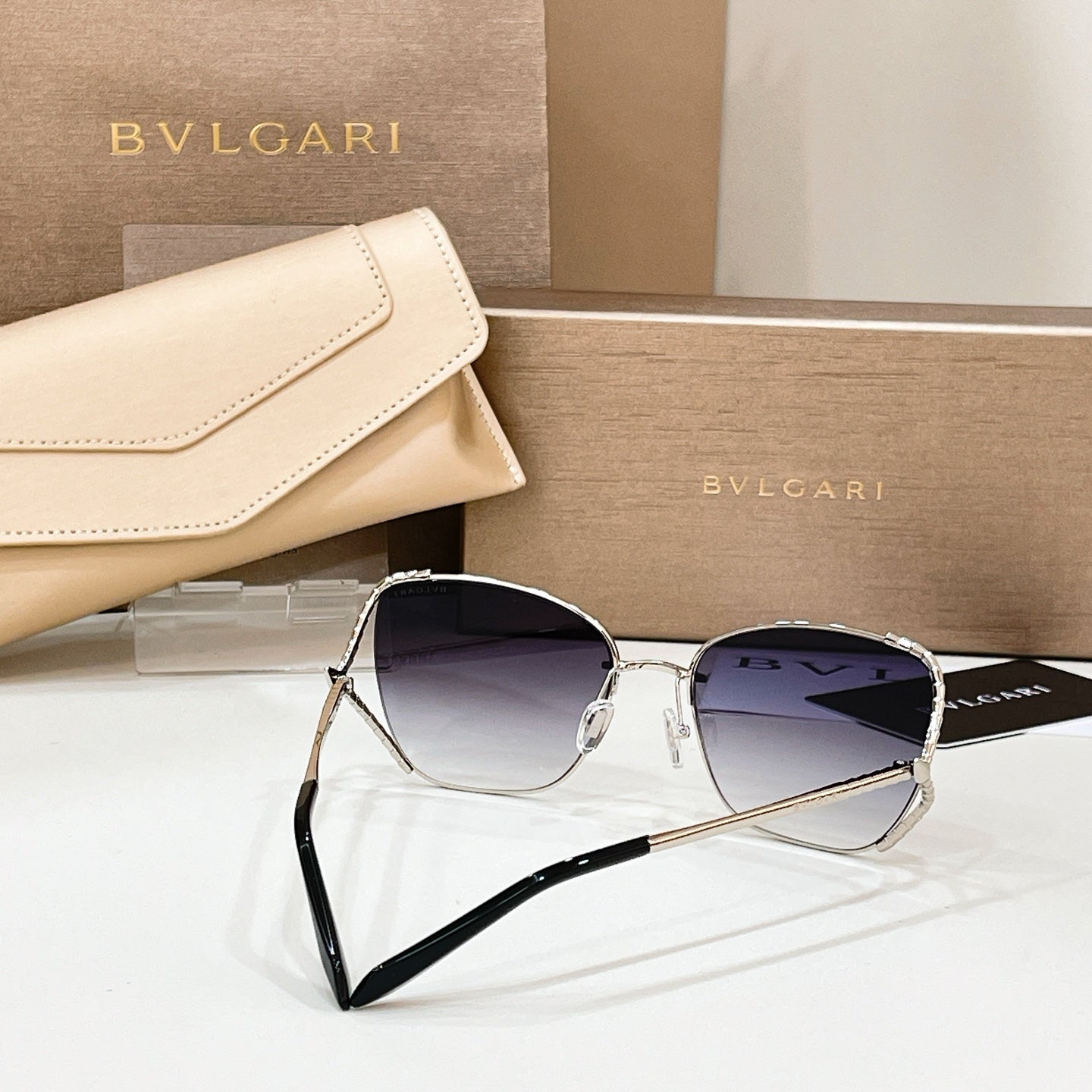 BVLGARI Sunglasses-BV40081U