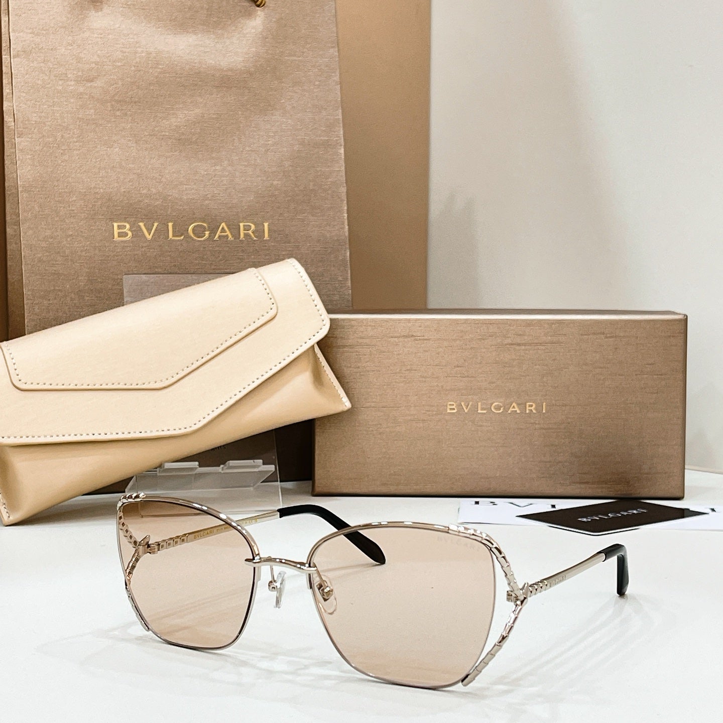 BVLGARI Sunglasses-BV40081U
