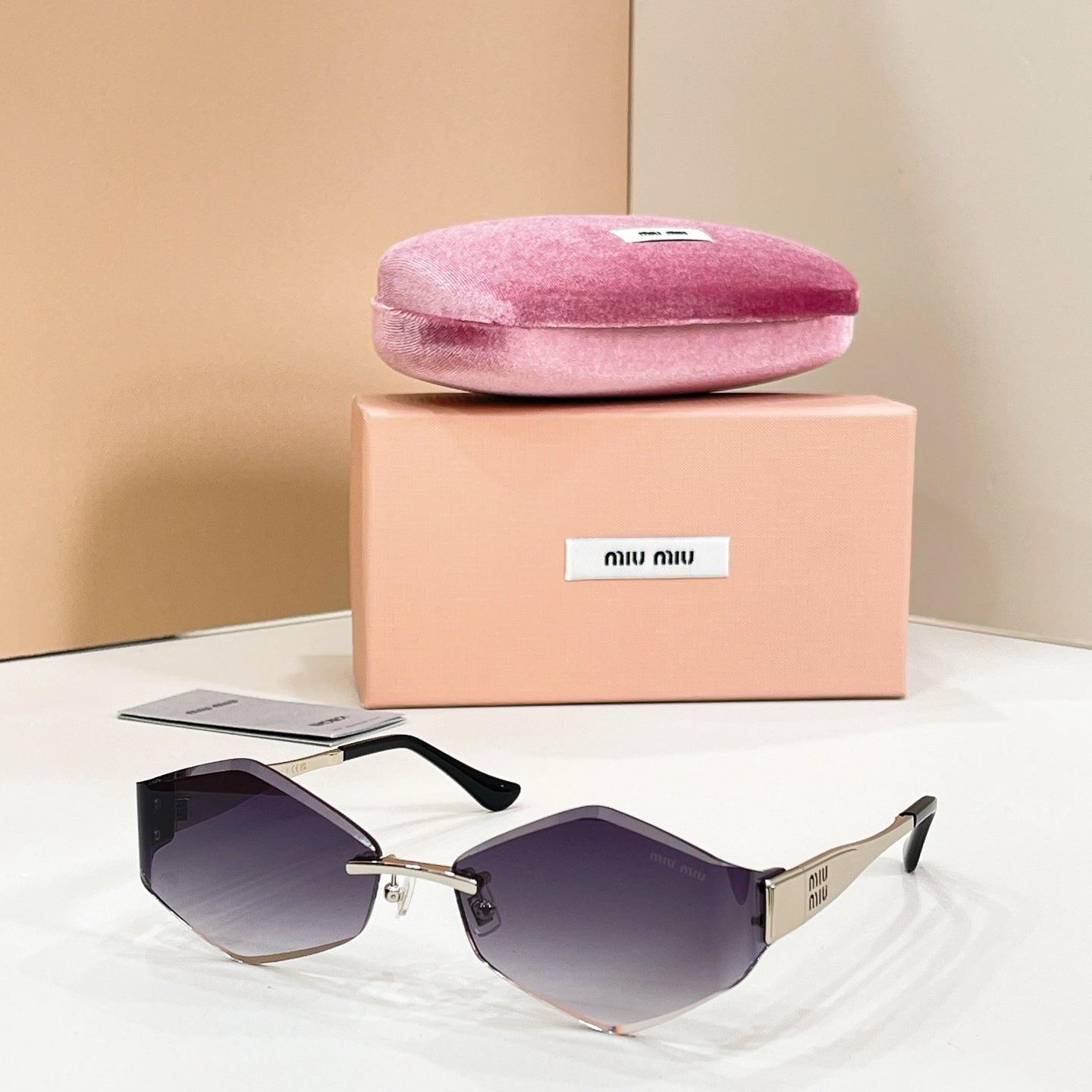 MiuMiu Sunglasses-MU 140AV
