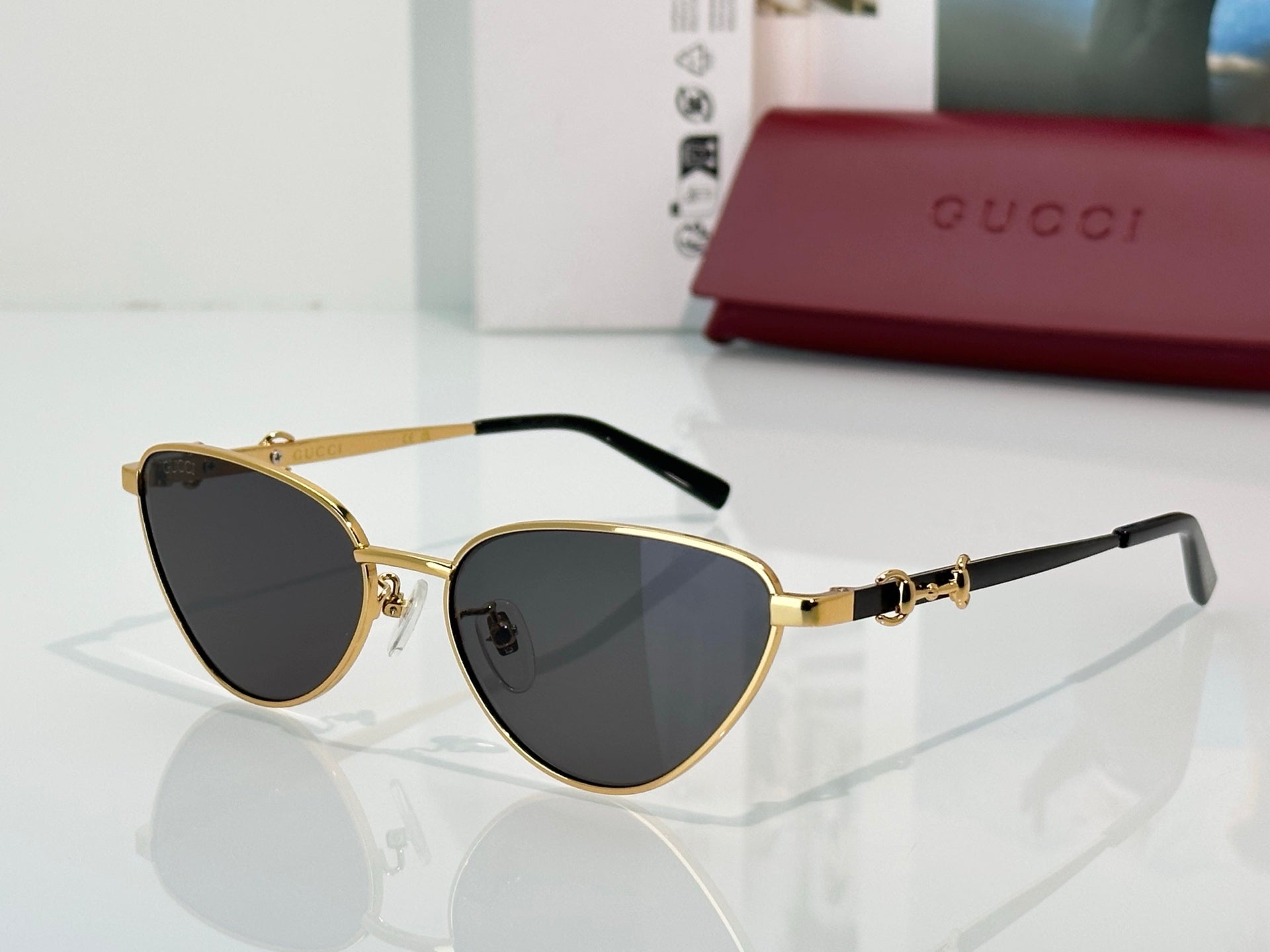 GUCCI Sunglasses-GG2054O