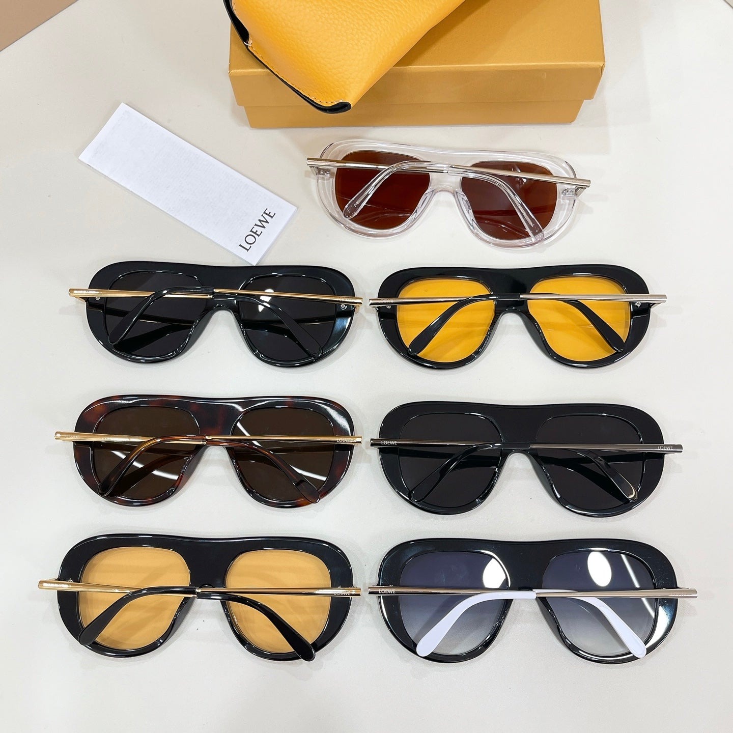 LOEWE Sunglasses-LW40186U