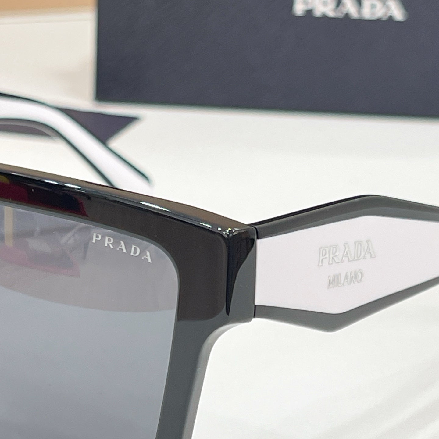 PRADA Sunglasses-SPR 24Z