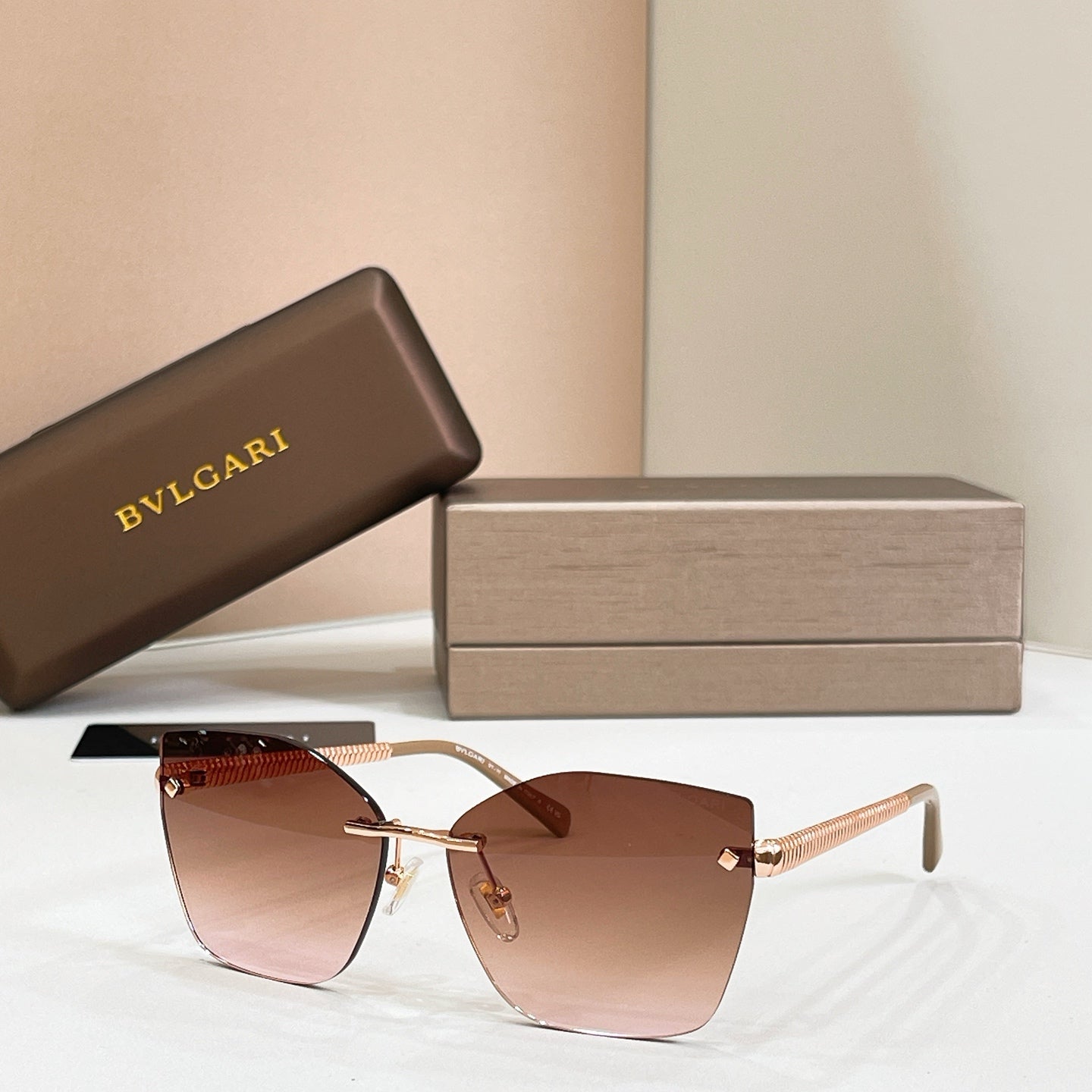 BVLGARI Sunglasses-BV 40083U