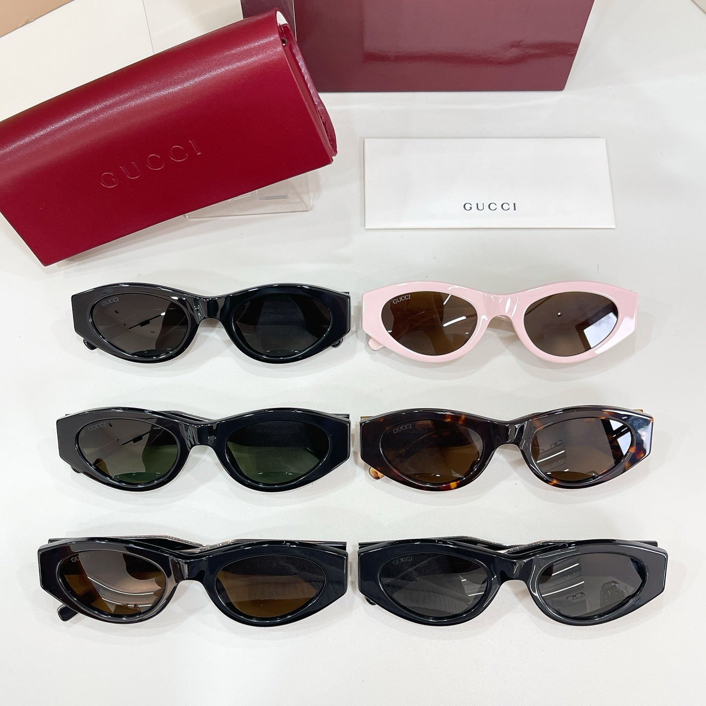 GUCCI Sunglasses-GG2065S