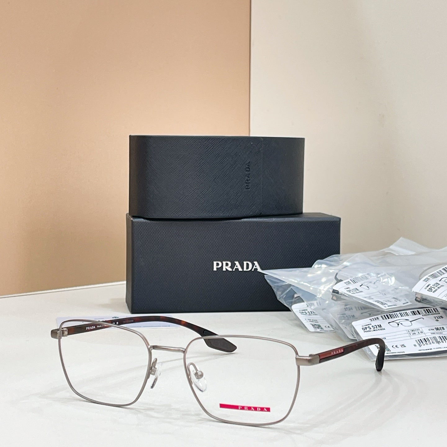 PRADA Sunglasses-VPS 52M