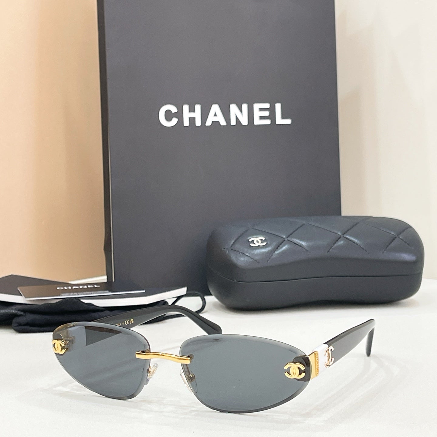 Chanel Sunglasses-CH1910Q