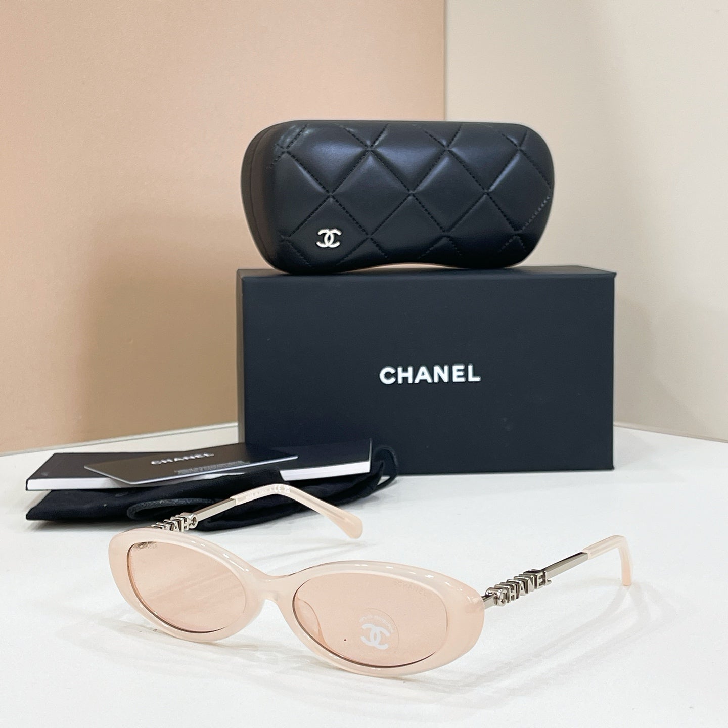 CHANEL Sunglasses-5565