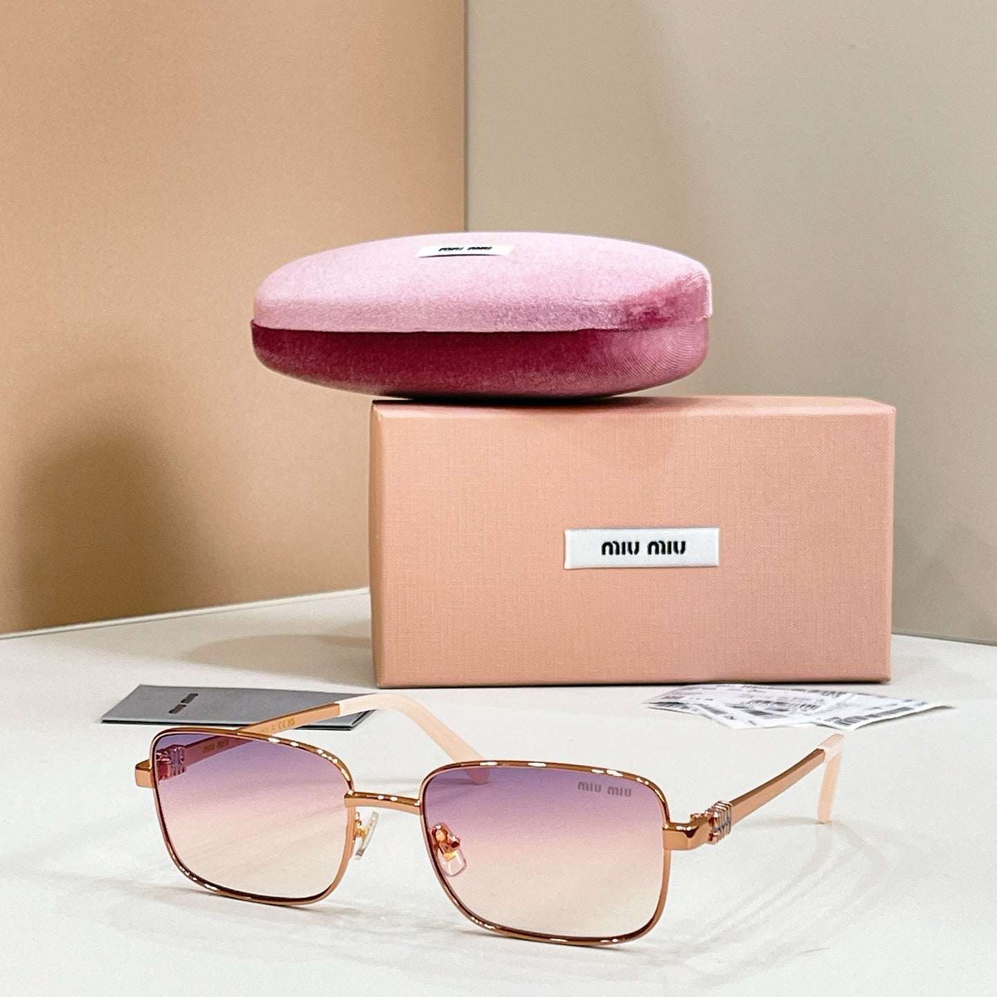 MiuMiu Sunglasses-MU 2137