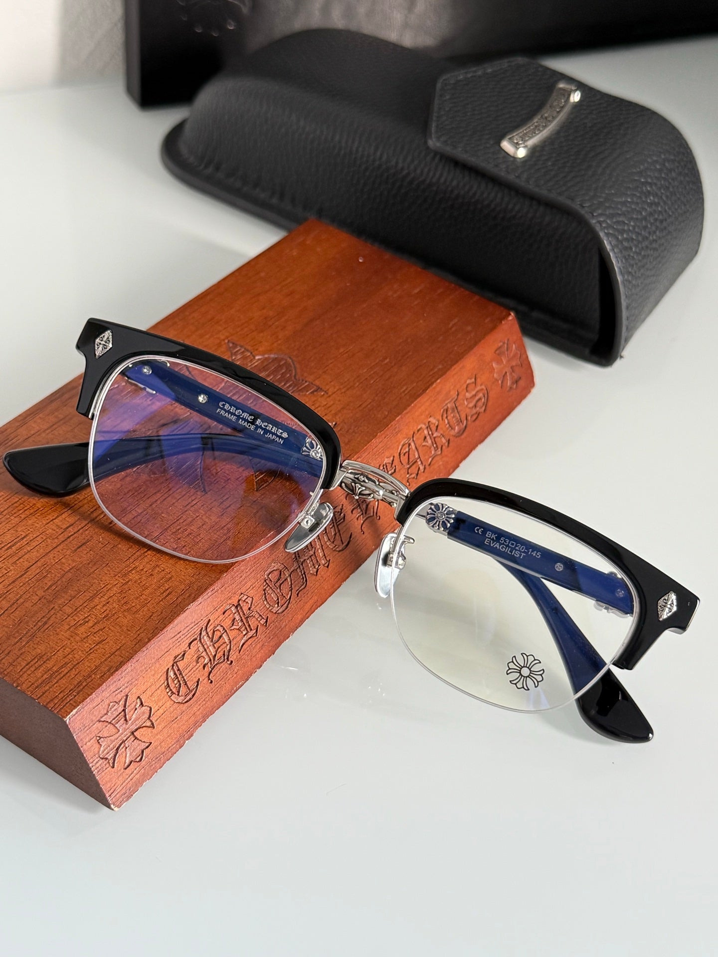 CHROME HEART Sunglasses-EVAGILIST