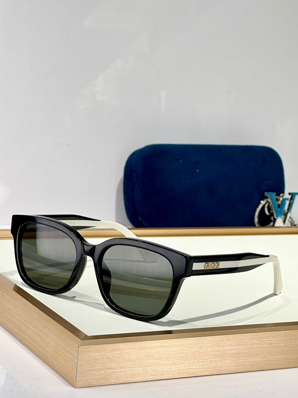 GUCCI Sunglasses-GG1872SK