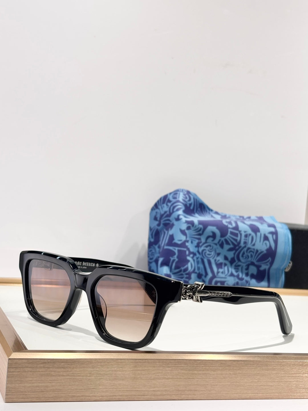 Chrome Hearts Sunglasses-VAGILLIONAIRE