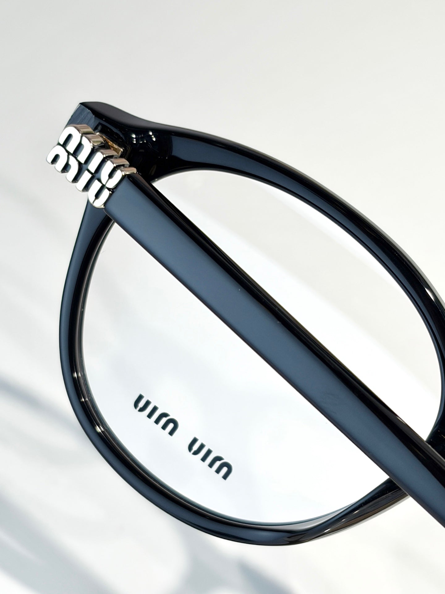 MiuMiu Sunglasses-VMU 02WVF