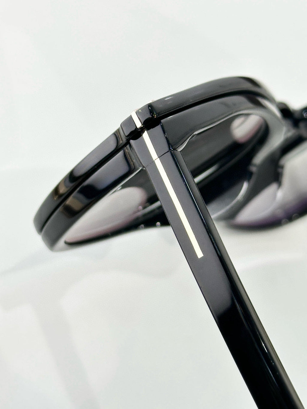 TOM FORD Sunglasses-TF6052-D-B