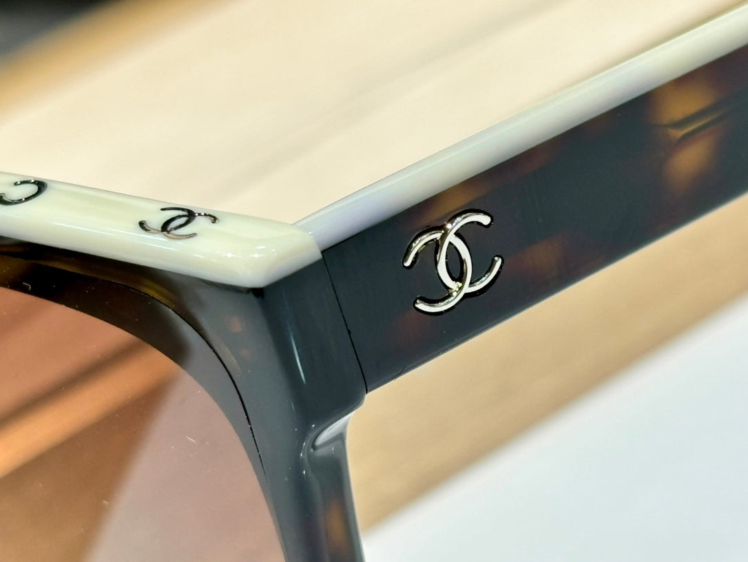 Chanel Sunglasses-Ch5418