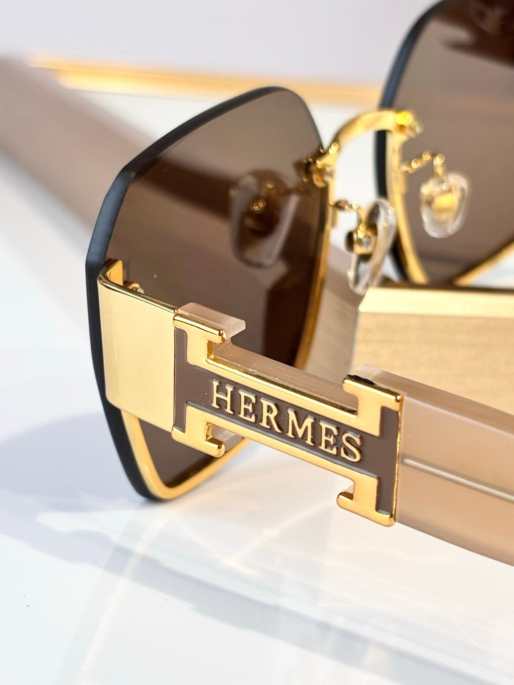 HERMES Sunglasses-H8026