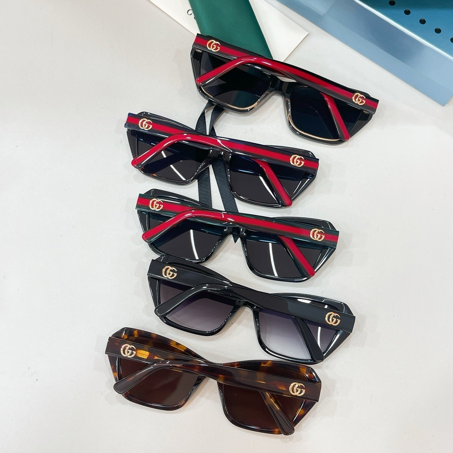 GUCCI Sunglasses-GG1486S