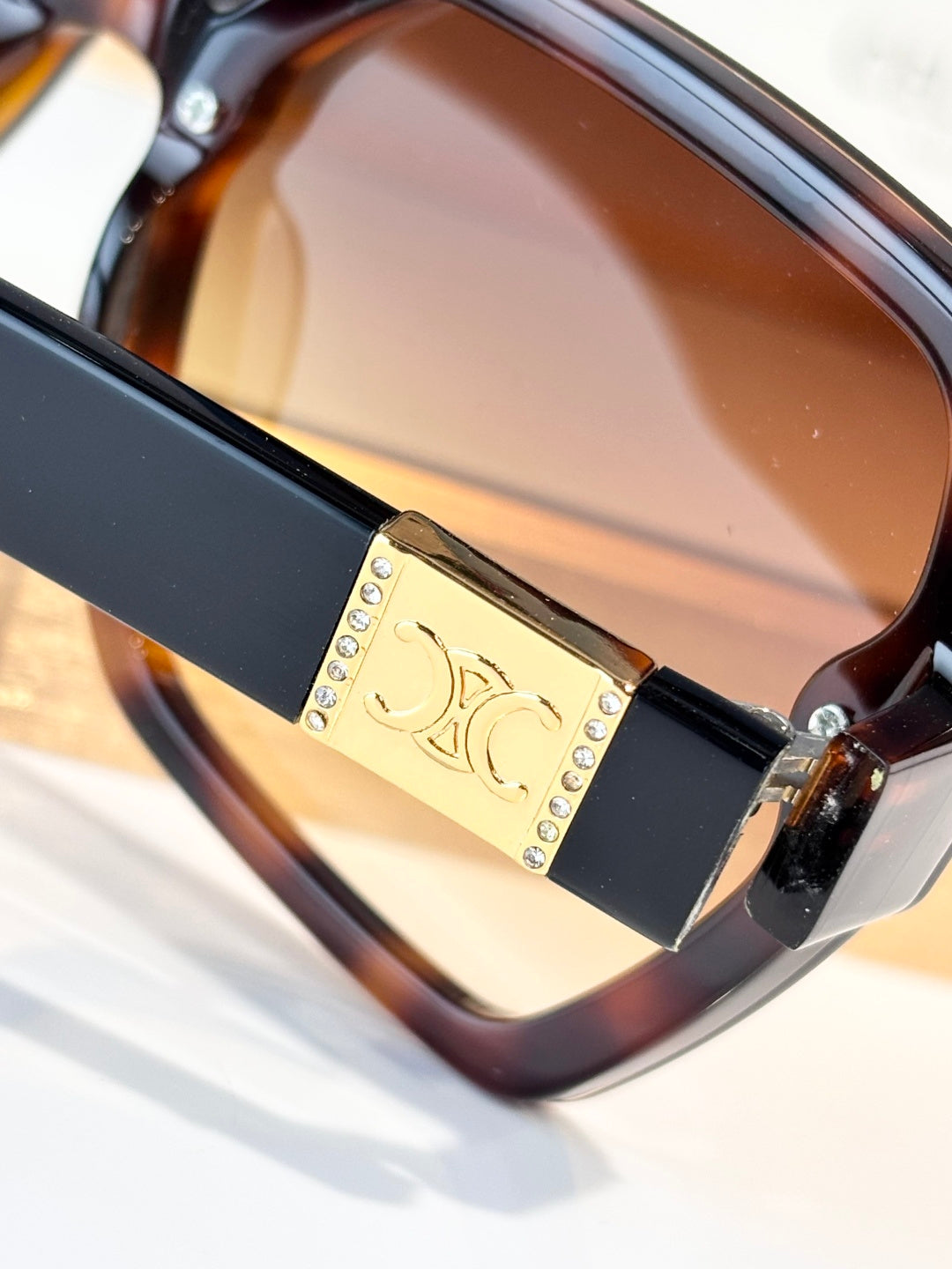 CELINE Sunglasses-CL40252