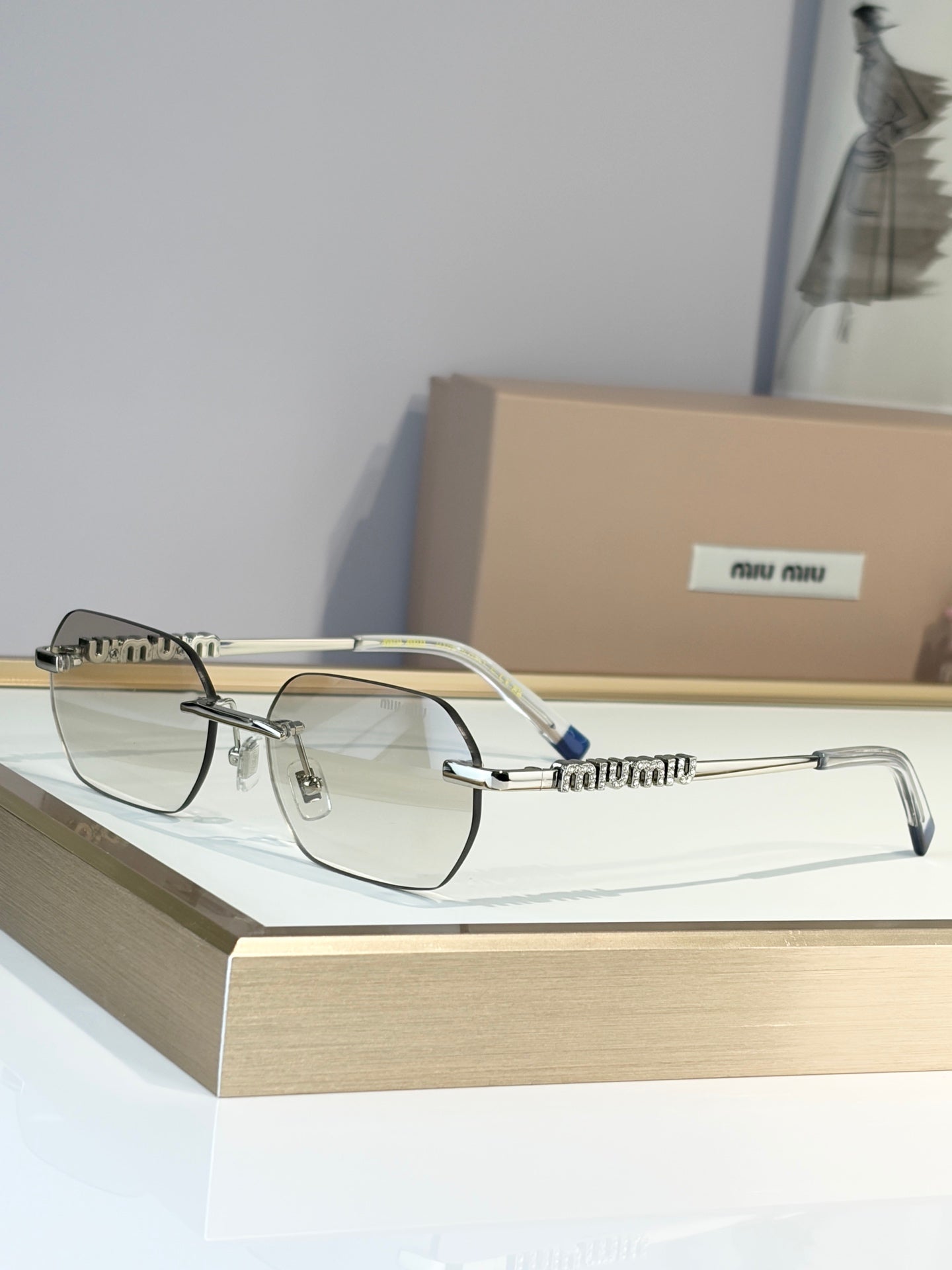 MIUMIU Sunglasses-MU947S