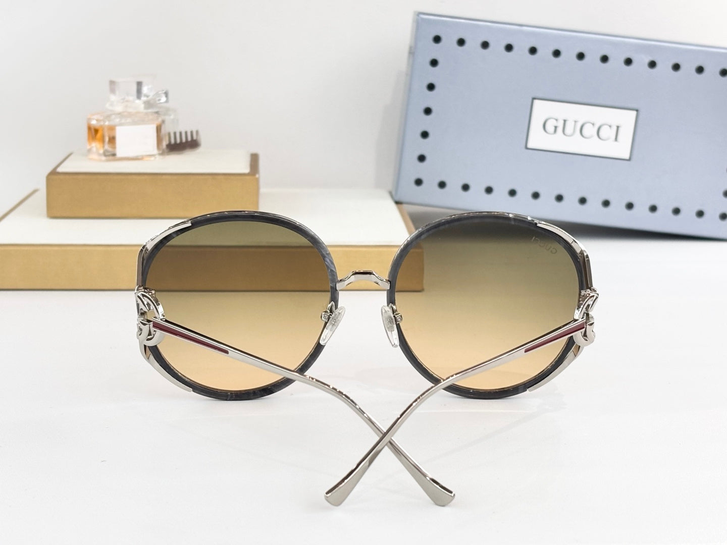 GUCCI Sunglasses-GG1622