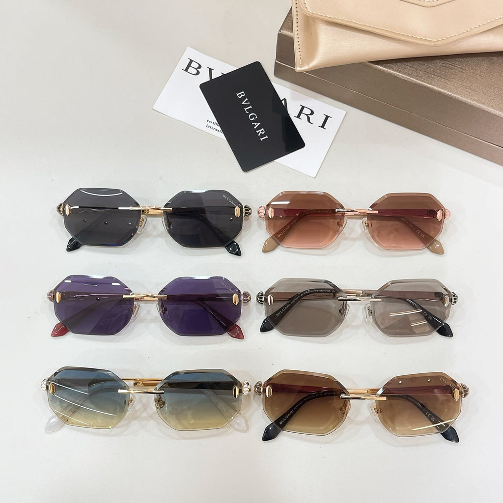 BVLGARI  Sunglasses-BV40105U
