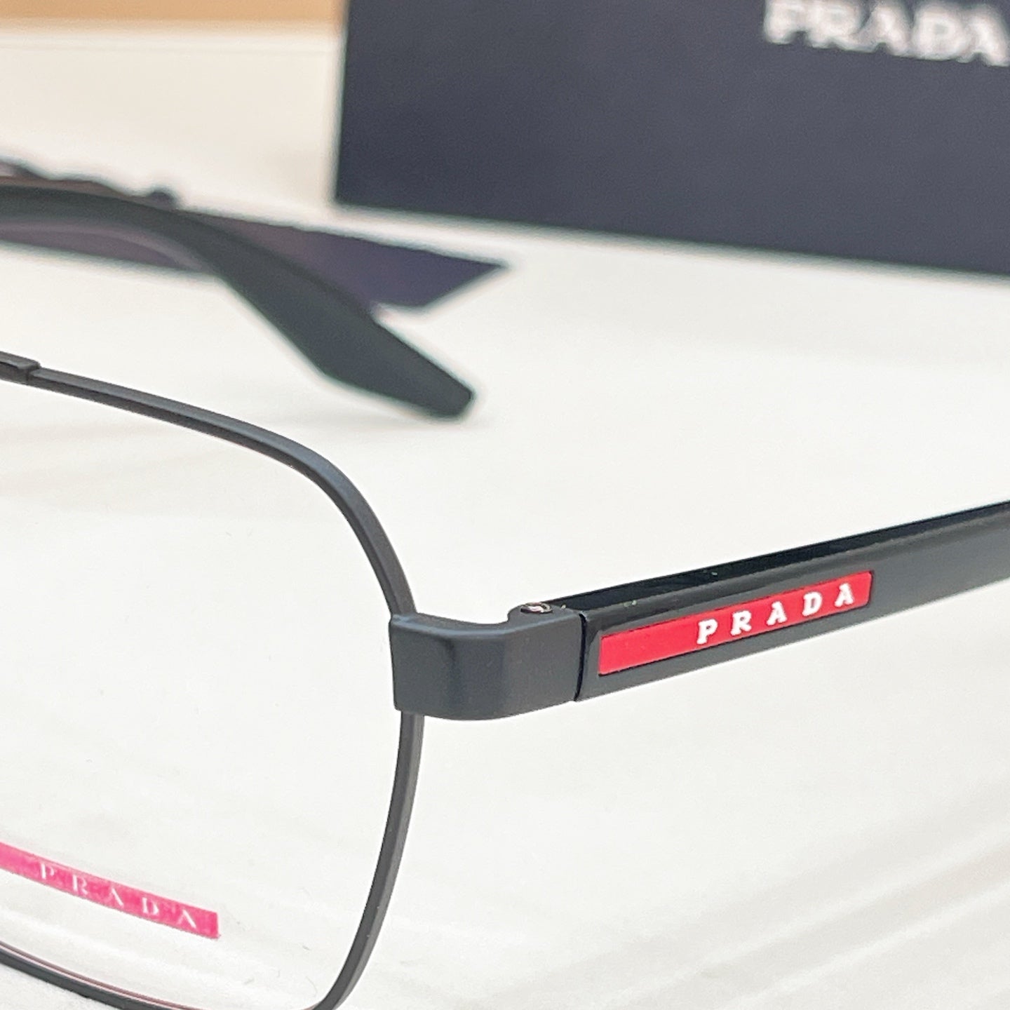 PRADA Sunglasses-VPS 51T