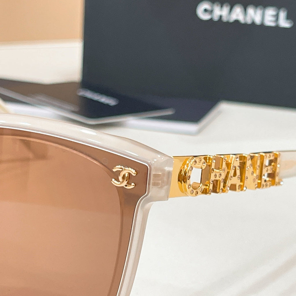 CHANEL Sunglasses CH9815