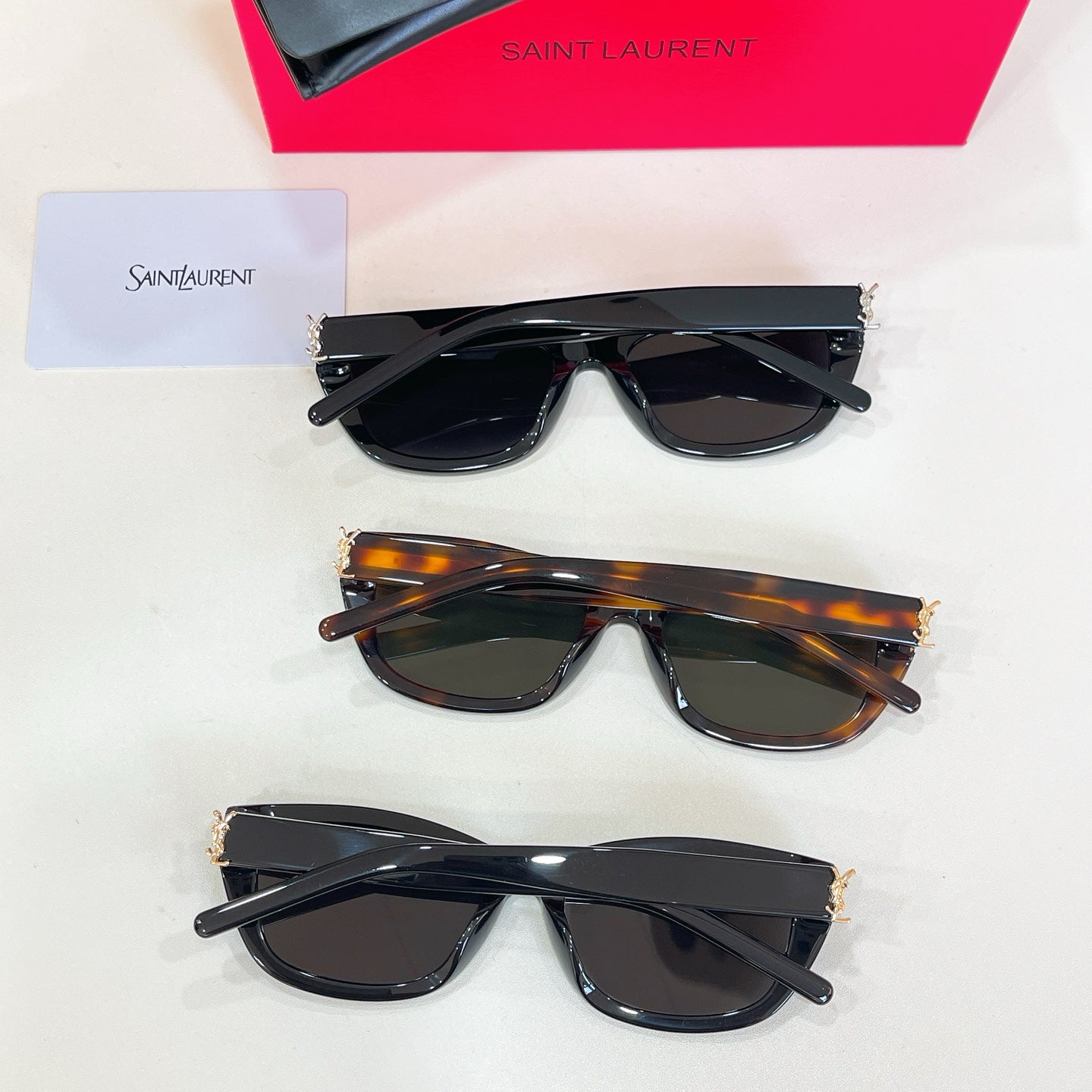 SAINT LAURENT Sunglasses SL M153