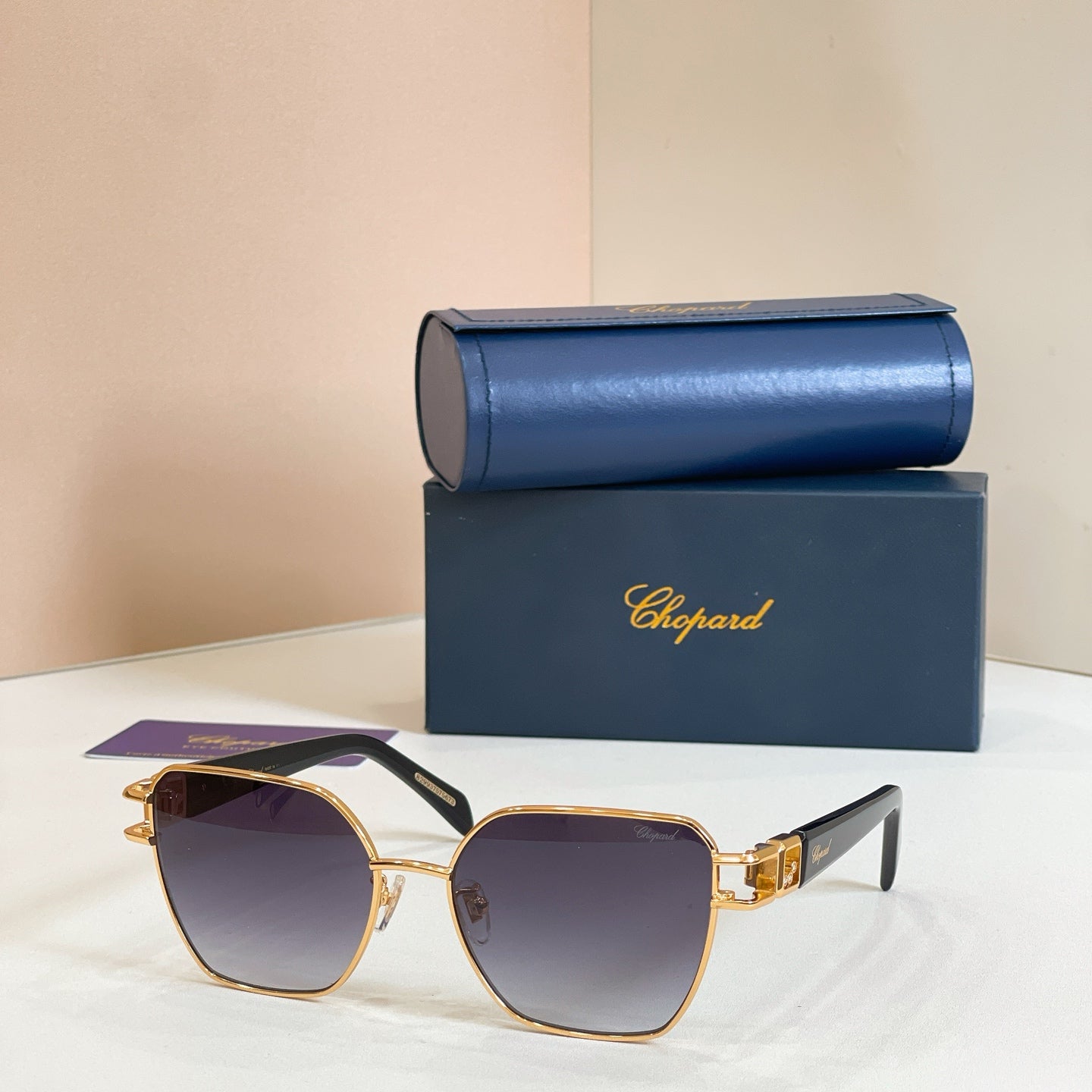 Chopard Sunglasses SCHM22S