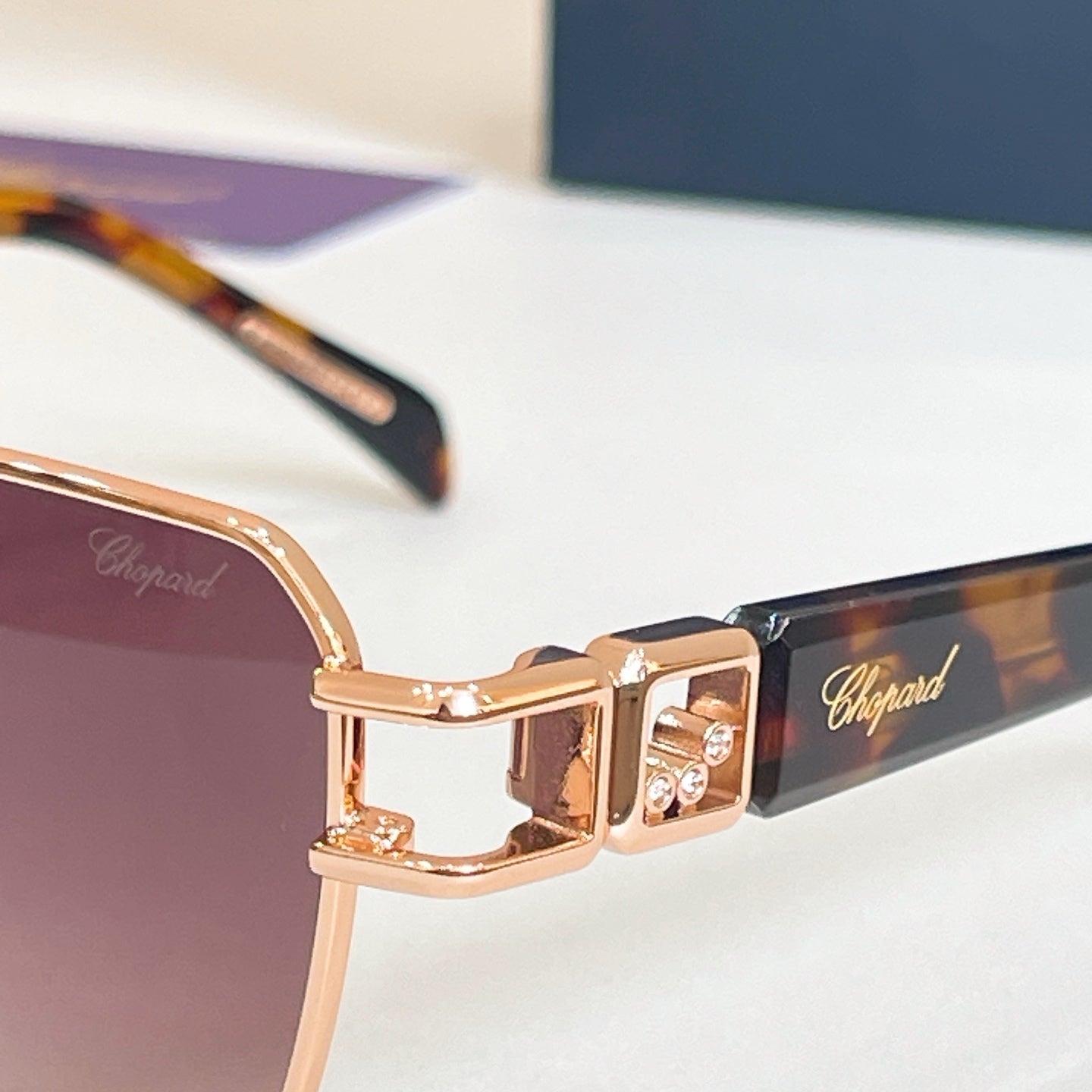Chopard Sunglasses SCHM22S