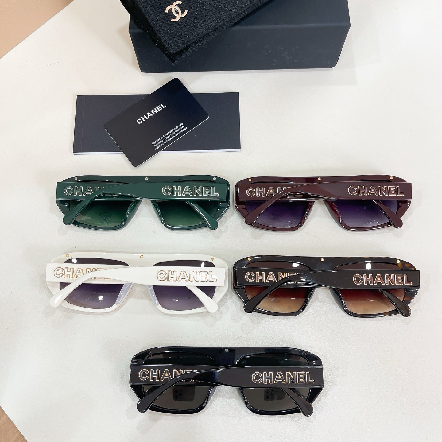 CHANEL Sunglasses 5556