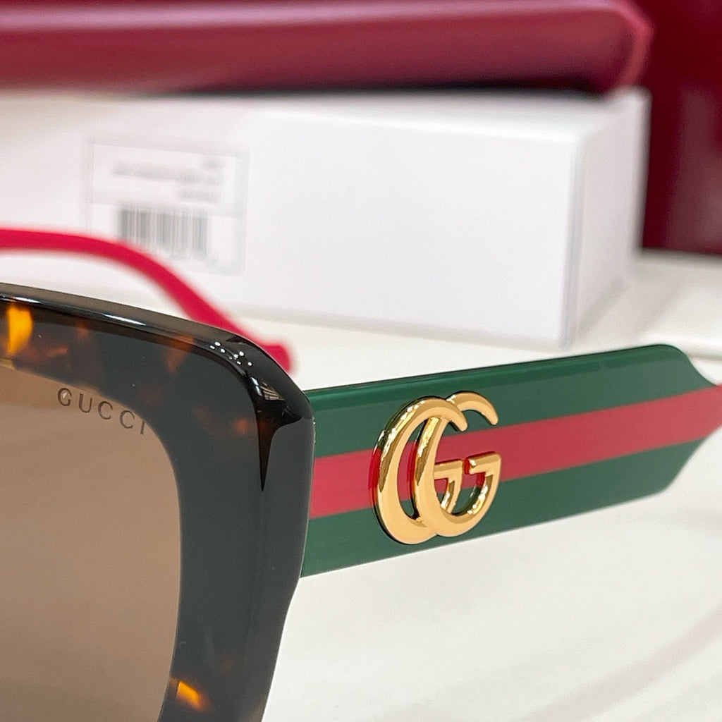 GUCCI Sunglasses GG1560S