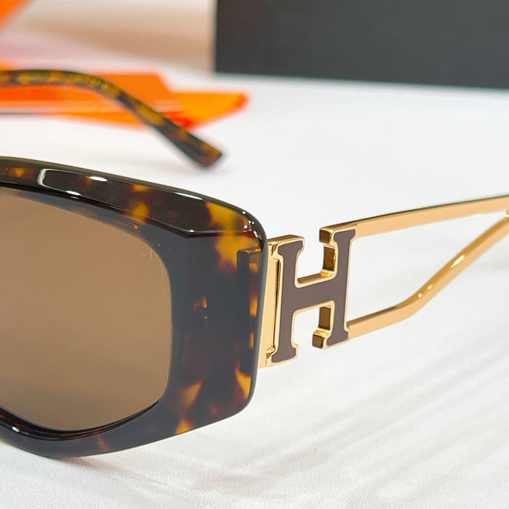 HERMÈS Sunglasses H8126S